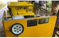 礦用鋰電池電機(jī)車的充電機(jī)及放電插頭如何選擇？